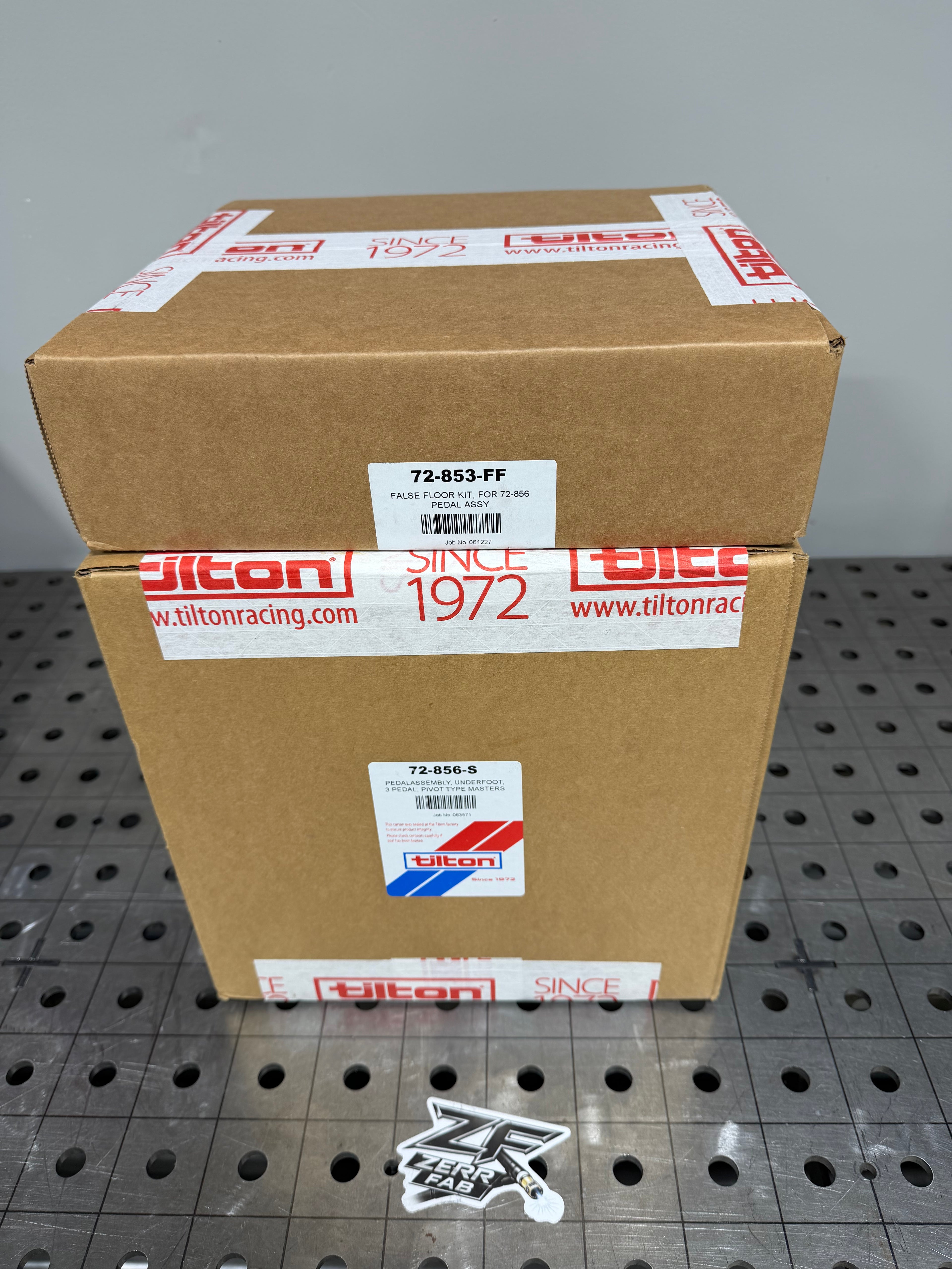 Brand new


Tilton 850-Series Underfoot Pedal Assemblies 72-856

With foot plate cover 72-853-FF


The ultimate setup


We ship same day